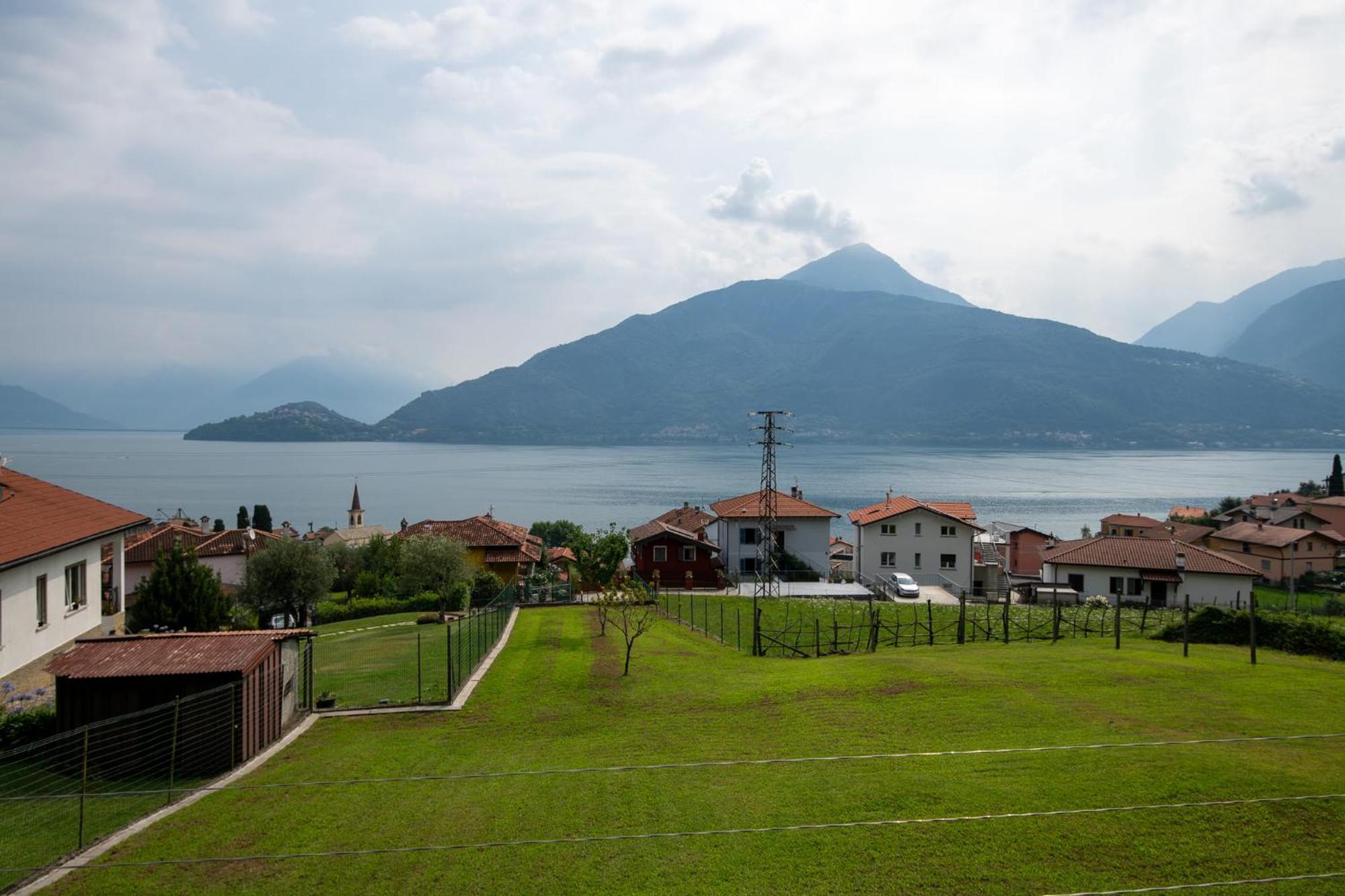 Lario Vista - Ixihome Apartment *